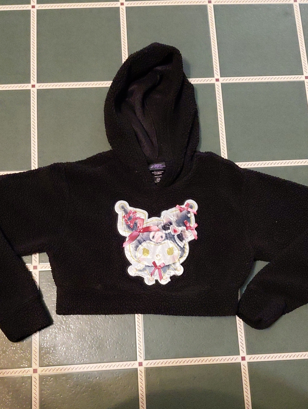 Hot Topic Black Cropped Teddy Hoodie with Cartoon Patch